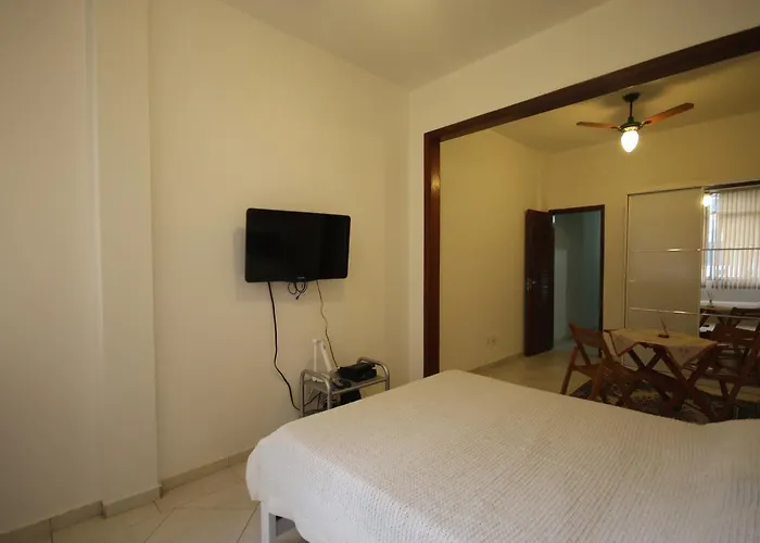 Gohouse Castro 1107
